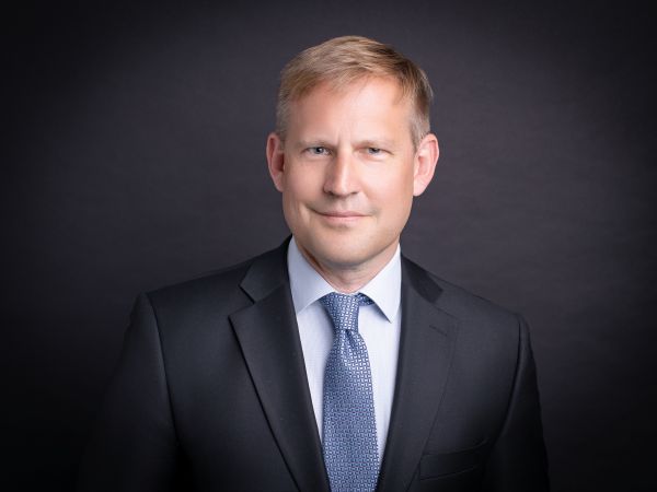 Dr. Sven Wortberg